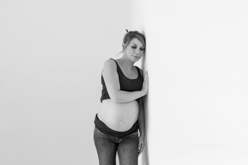 photographe-grossesse-a-tours-entre-nous-photographie-maternite-anelise-028