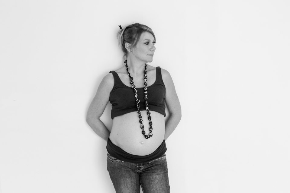 photographe-grossesse-a-tours-entre-nous-photographie-maternite-anelise-032