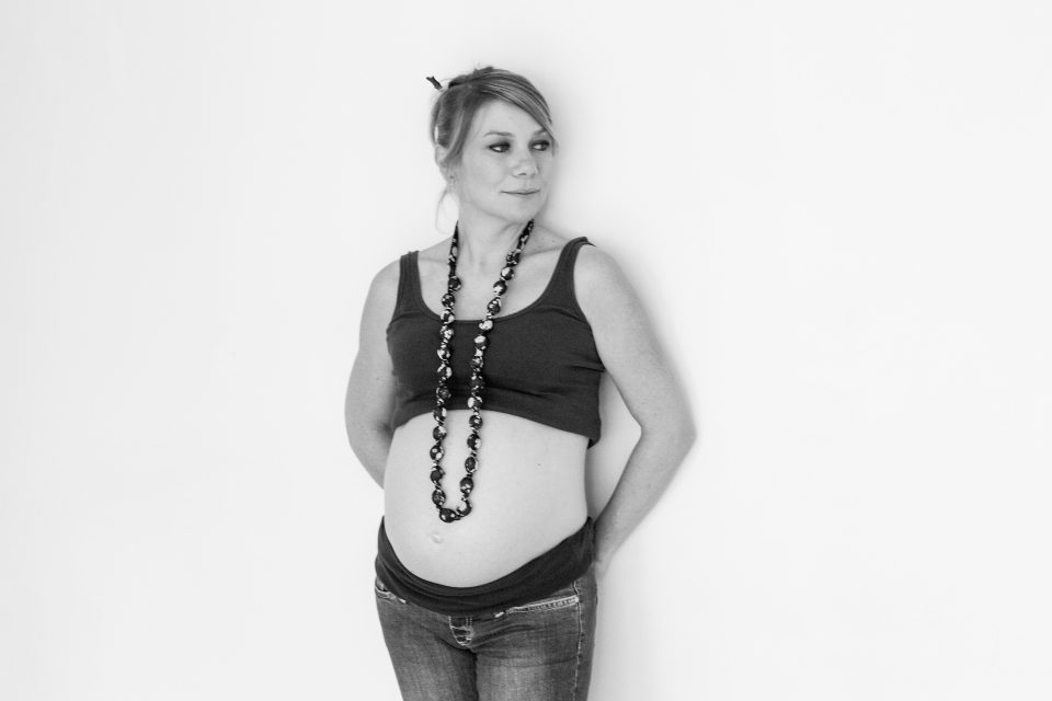 photographe-grossesse-a-tours-entre-nous-photographie-maternite-anelise-035