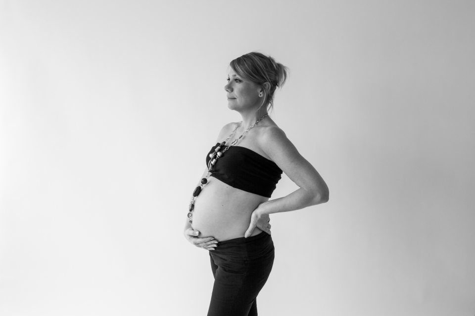 photographe-grossesse-a-tours-entre-nous-photographie-maternite-anelise-056
