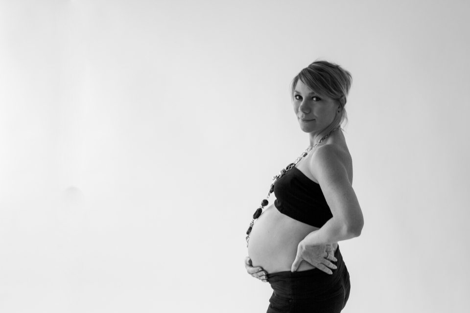 photographe-grossesse-a-tours-entre-nous-photographie-maternite-anelise-065
