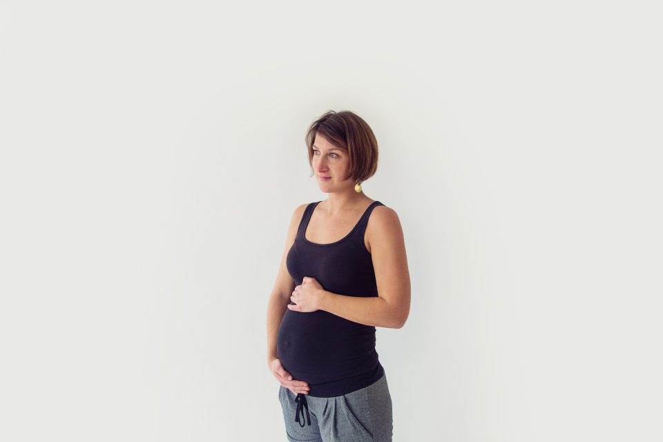 séance photo femme enceinte en studio a tours 